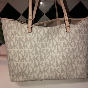 Michael Kors large tote
